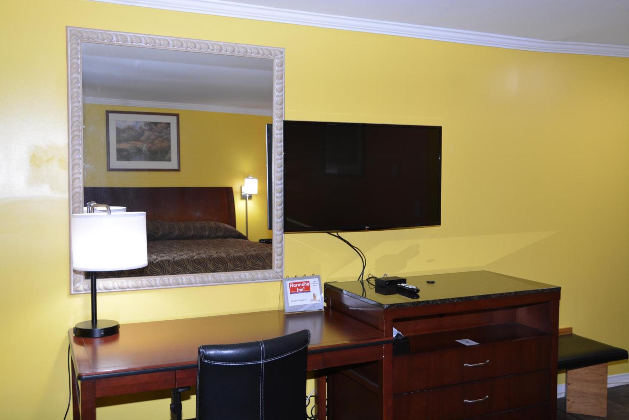 Harmony Inn Годерич Екстериор снимка